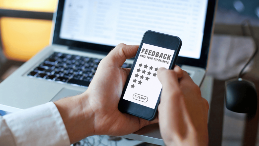 Image of an online user giving a high rating for customer experience