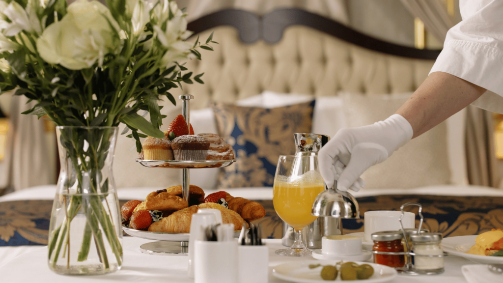 Personalization tactics by a hotel in the tourism industry