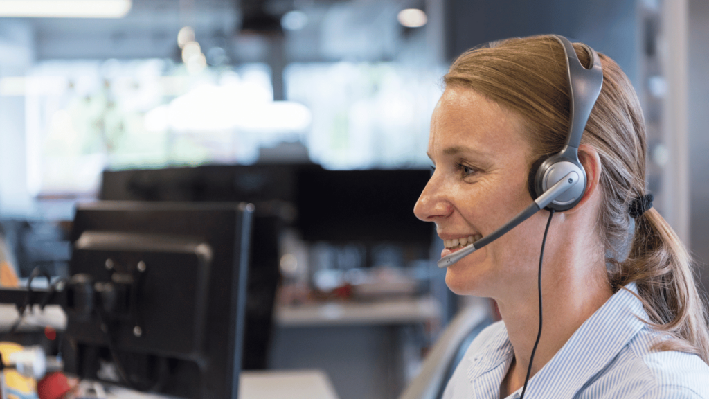 Illustration of a customer service representative assisting a client