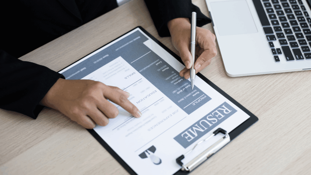 Human Resource Manager sourcing candidates from all over the world