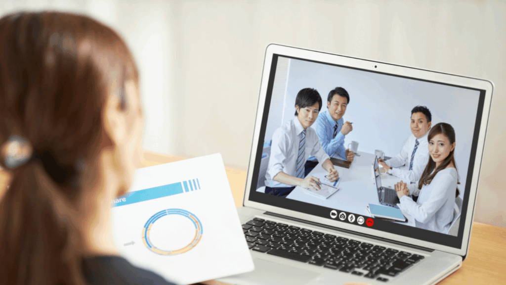 Remote CX agents attending training on specialized support