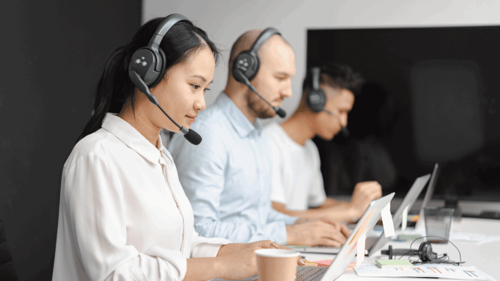 SaaS help desk platform at work