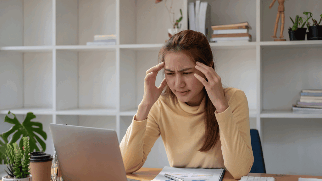 Failed payment to a subscription business causing a drop in customer satisfaction